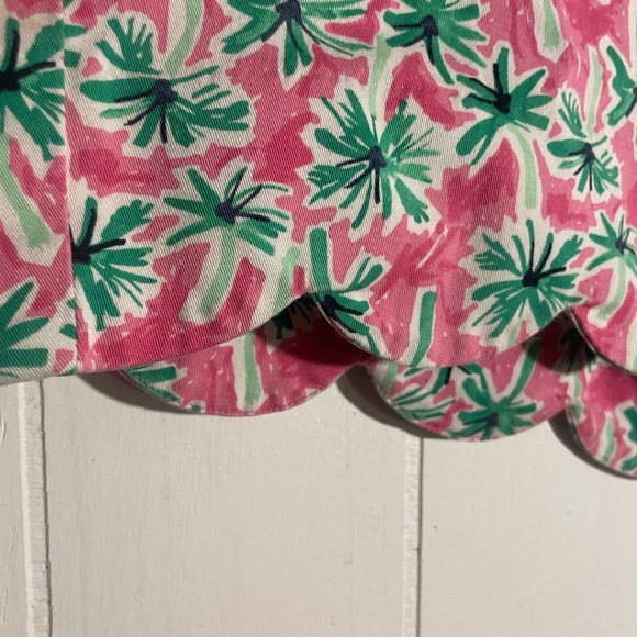 Crown & Ivy Shelby Shorts - Picture 3 of 5